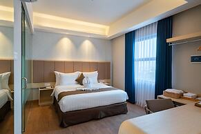 Luminor Hotel Airport Sidoarjo by WH