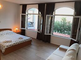 Apartments Ruzica