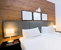 Avior Hotel