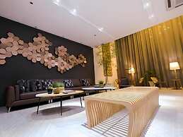 Avior Hotel