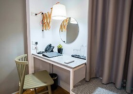 Avior Hotel