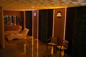 Ada Newday Resort Hotel
