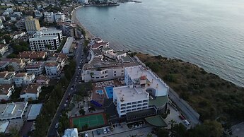 Ada Newday Resort Hotel
