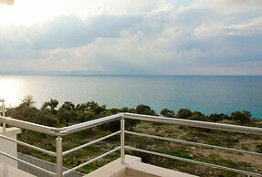 Ada Newday Resort Hotel