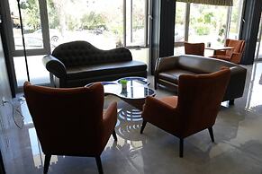 Ada Newday Resort Hotel