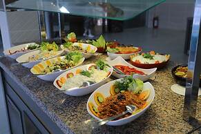 Ada Newday Resort Hotel