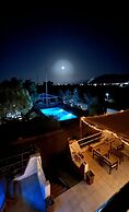 Arion Stables & Apartments