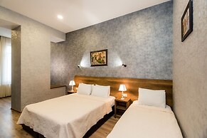 Hotel Angel