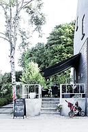 Flinchs Hotel