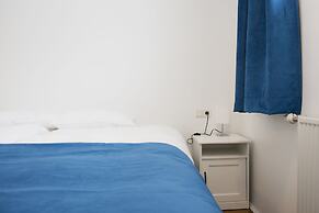 Media Luna Guesthouse