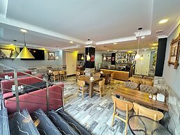 Hotel Aristocrat Batumi
