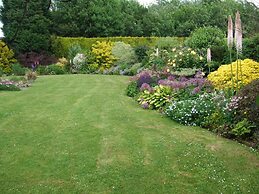 Courtlands Nurseries B&B