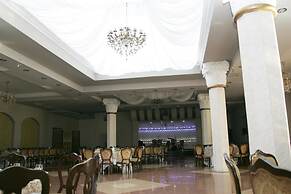 Hotel Eleon