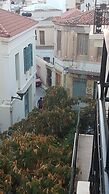 Arhontiko in the city