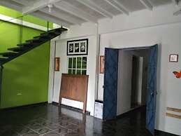 Casa Blanca Tu Casa