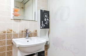 XIAOMIN INN Yujinglongwan 2