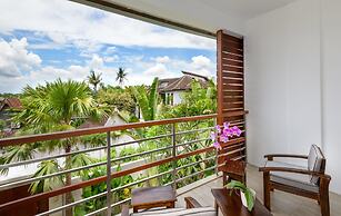 Echo Beach Villa & Apartment