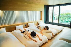 SEKAI HOTEL Deep Osaka Experience - Hostel