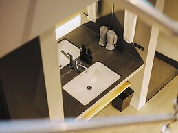SEKAI HOTEL Deep Osaka Experience - Hostel