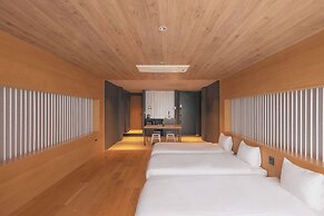 SEKAI HOTEL Deep Osaka Experience - Hostel