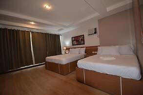 Robinland Vacation Home Badian