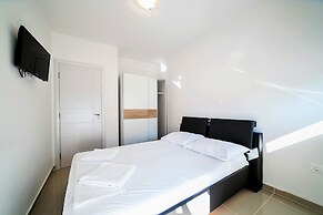 Villa TINA