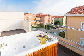 Villa TINA