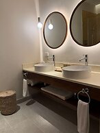 Baan Jai Dee Beach Front Hotel