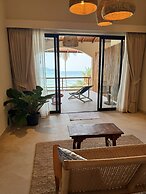 Baan Jai Dee Beach Front Hotel