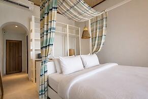 Baan Jai Dee Beach Front Hotel