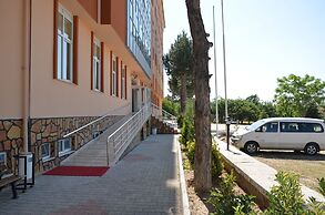 Ustundag Otel