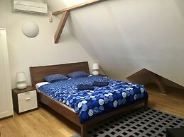 Hostel One Miru