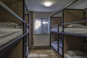Hostel One Miru