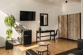 Acropolis Suites Troulanda