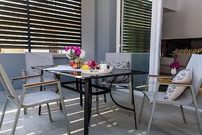 Solar Apartments by Amara Living