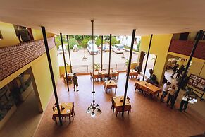 Keys Hotel Mbokomu Branch