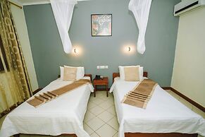 Keys Hotel Mbokomu Branch