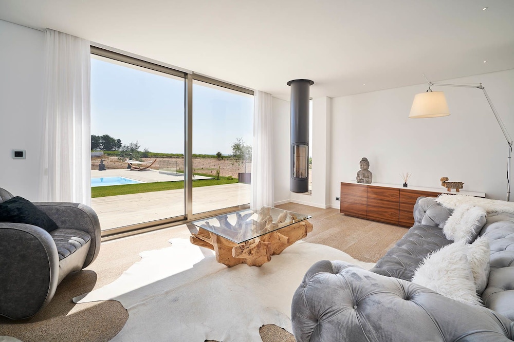 Oliveira House