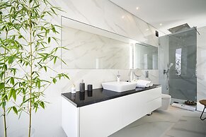 Oliveira House