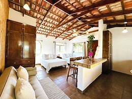 CABO BOHEMIA Tropical Garden Studios