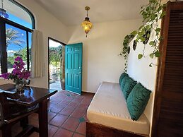 CABO BOHEMIA Tropical Garden Studios