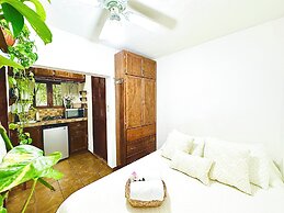CABO BOHEMIA Tropical Garden Studios