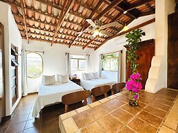 CABO BOHEMIA Tropical Garden Studios