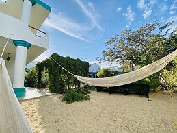 CABO BOHEMIA Tropical Garden Studios