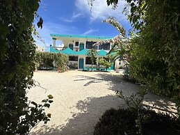 CABO BOHEMIA Tropical Garden Studios