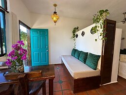 CABO BOHEMIA Tropical Garden Studios