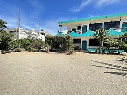 CABO BOHEMIA Tropical Garden Studios
