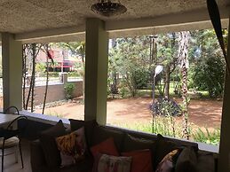 Gately Inn Entebbe