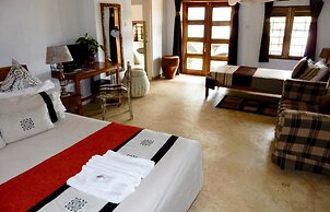 Gately Inn Entebbe