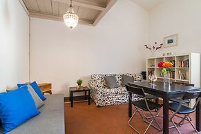 Della Scala Modern Apartment